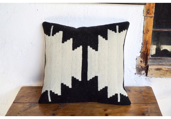 Woven Woolen Cushion 'Black & White'