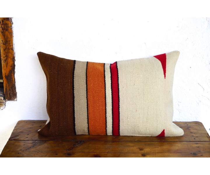 Woven Woolen Cushion 'Toprak'
