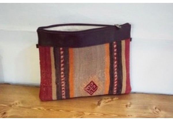 Kilim Clutch / El Çantası